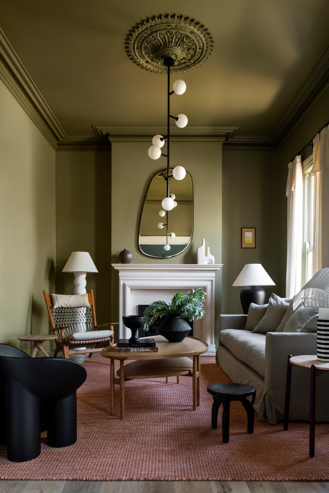 Camberwell Mews, living room
