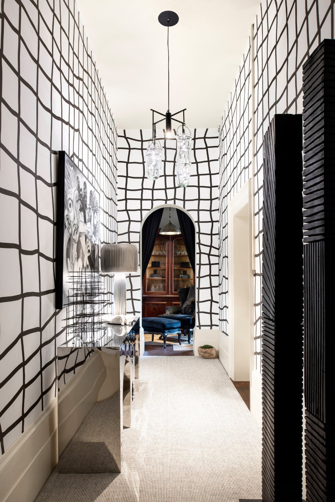 Como by Design, hallway