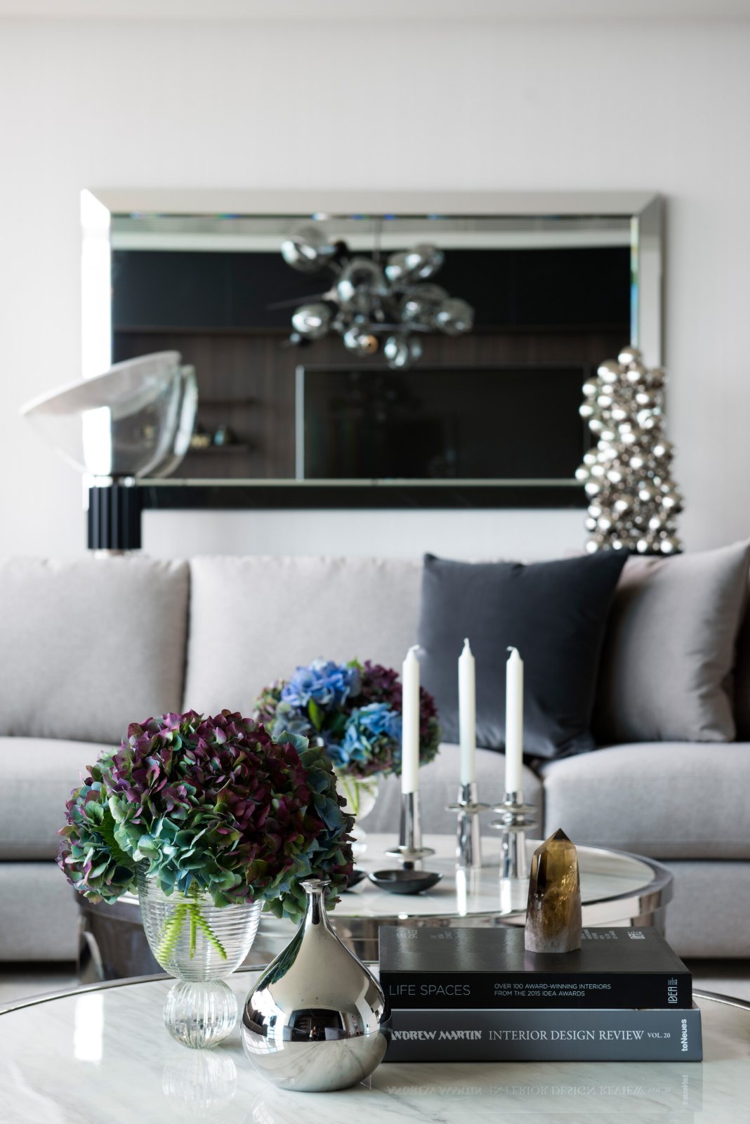 Southbank Pied-à-Terre, living room detail