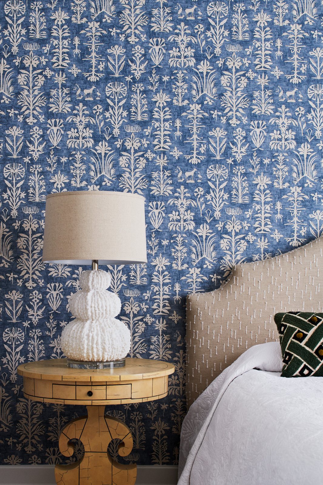 Toorak, Montalto Avenue, bedroom detail